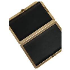 Pochette en cuir noir à clous dorés