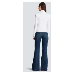 Pull en maille avec boutons dorés