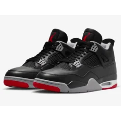 Retro Rouge Noir Sneakers
