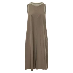 480 Robe