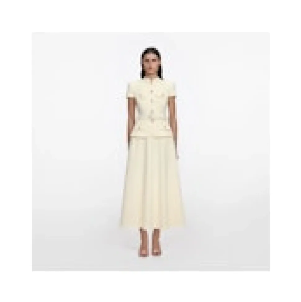 Robe mi-longue ajustée en crêpe