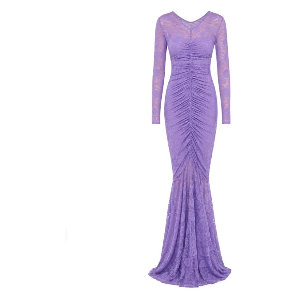 Robe mi-mollet coupée en biais