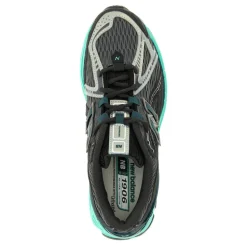 1906R Sneakers