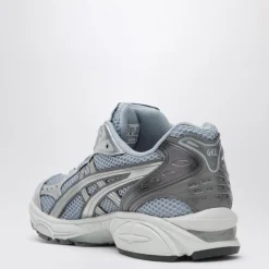 Running Shoes