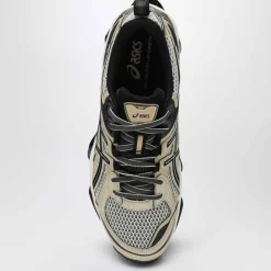 Running Shoes
