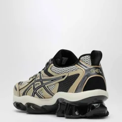 Running Shoes