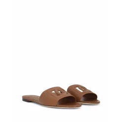 Sandales