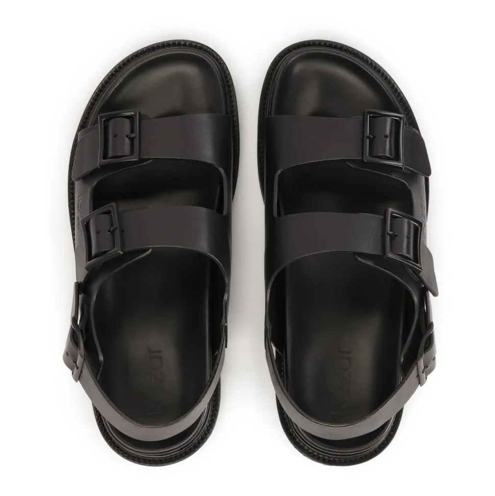 Sandales en cuir avec boucle métallique