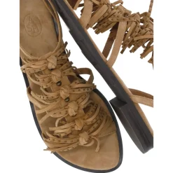 Sandales en cuir à franges