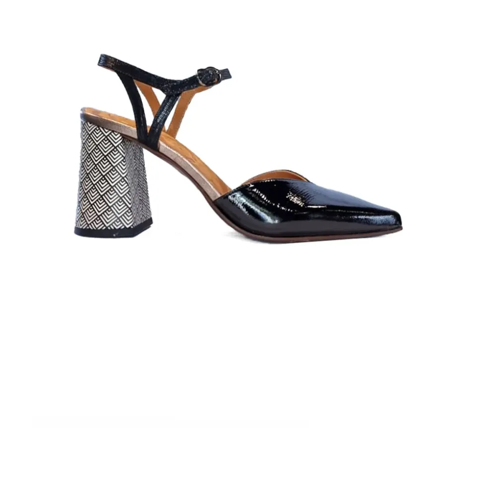 Sandales noires en cuir avec bride de cheville