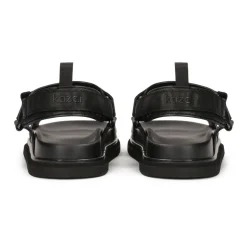 Sandales noires en cuir avec des sangles en velcro