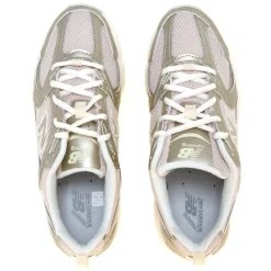 530 Sneaker