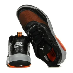 Sneaker Basse Noire Réfléchissante Jordan