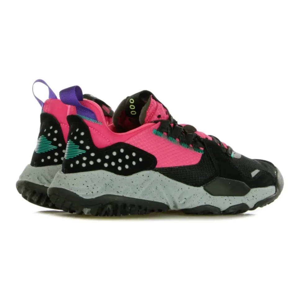 Sneaker montante