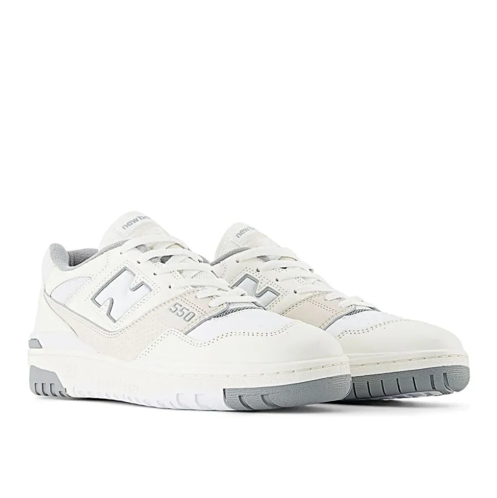 550 Sneakers