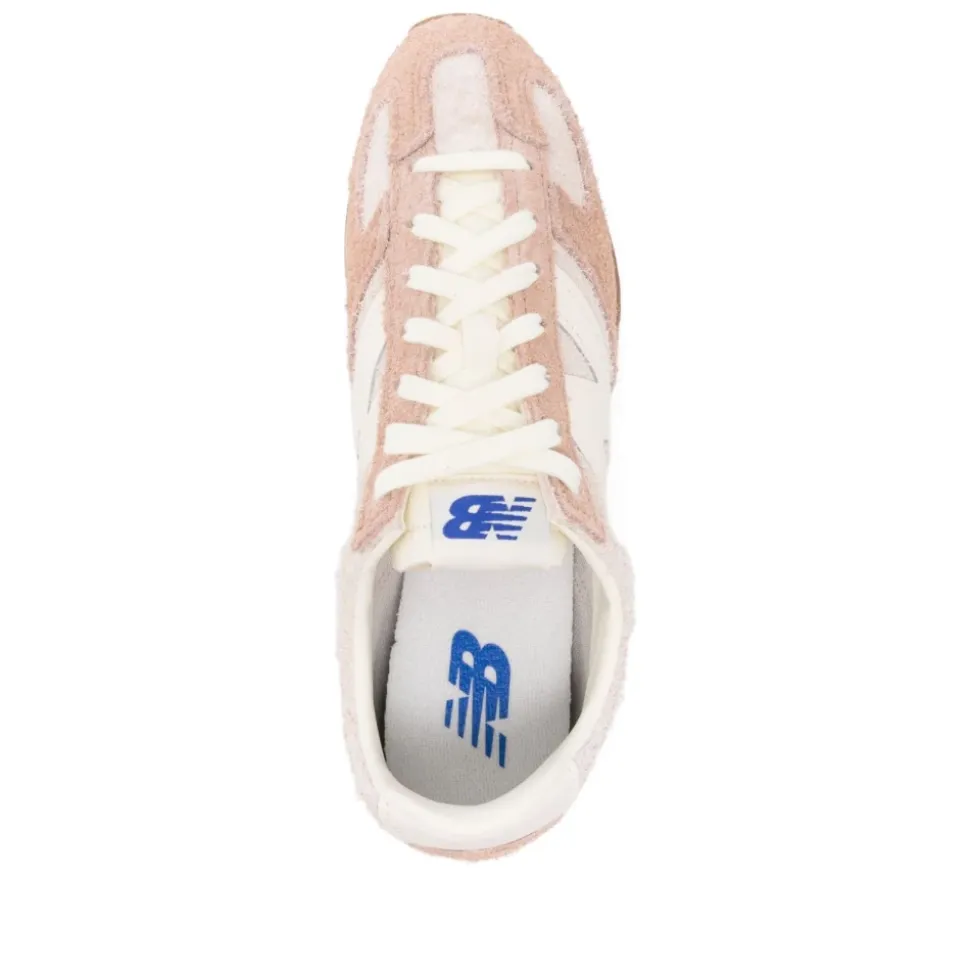 471 Sneakers