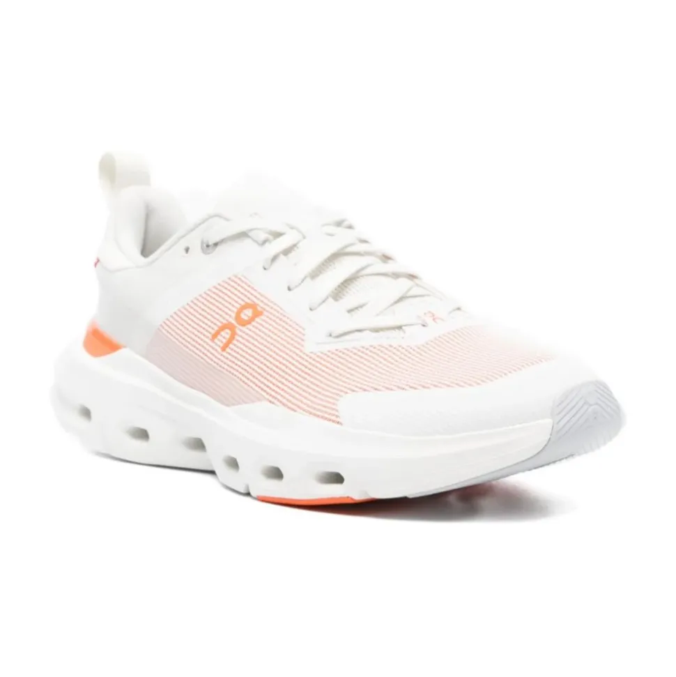 Sneakers Blanches avec Détail du Logo