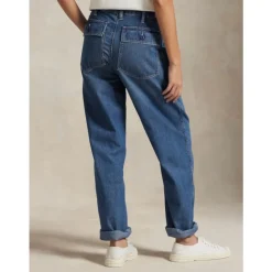 Straight Jeans