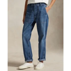 Straight Jeans