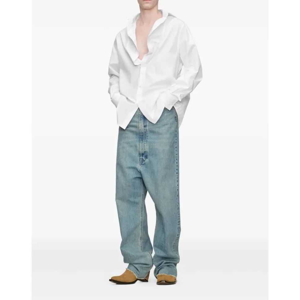 Straight Jeans