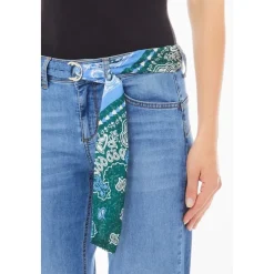 Straight Jeans