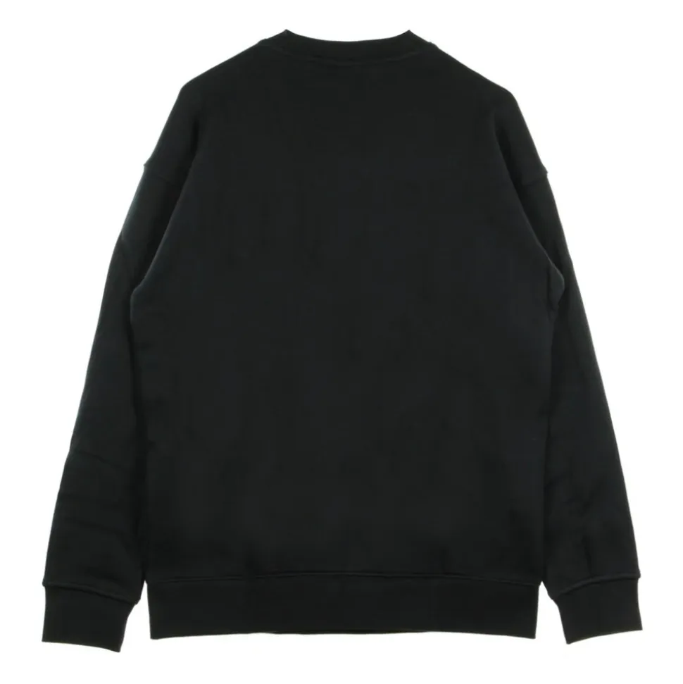 Sweatshirts & Hoodies
