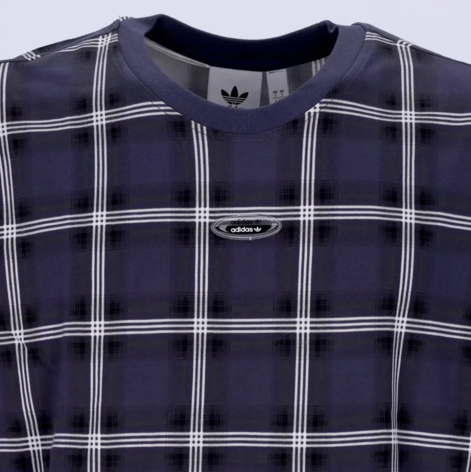 Tee 2 Q2 T-Shirt