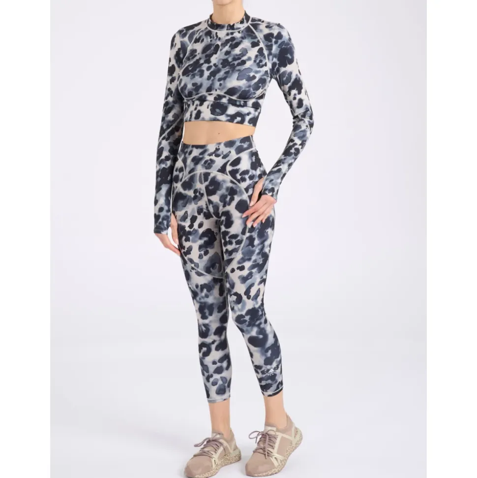Training Longsleeve Crop Printed Top