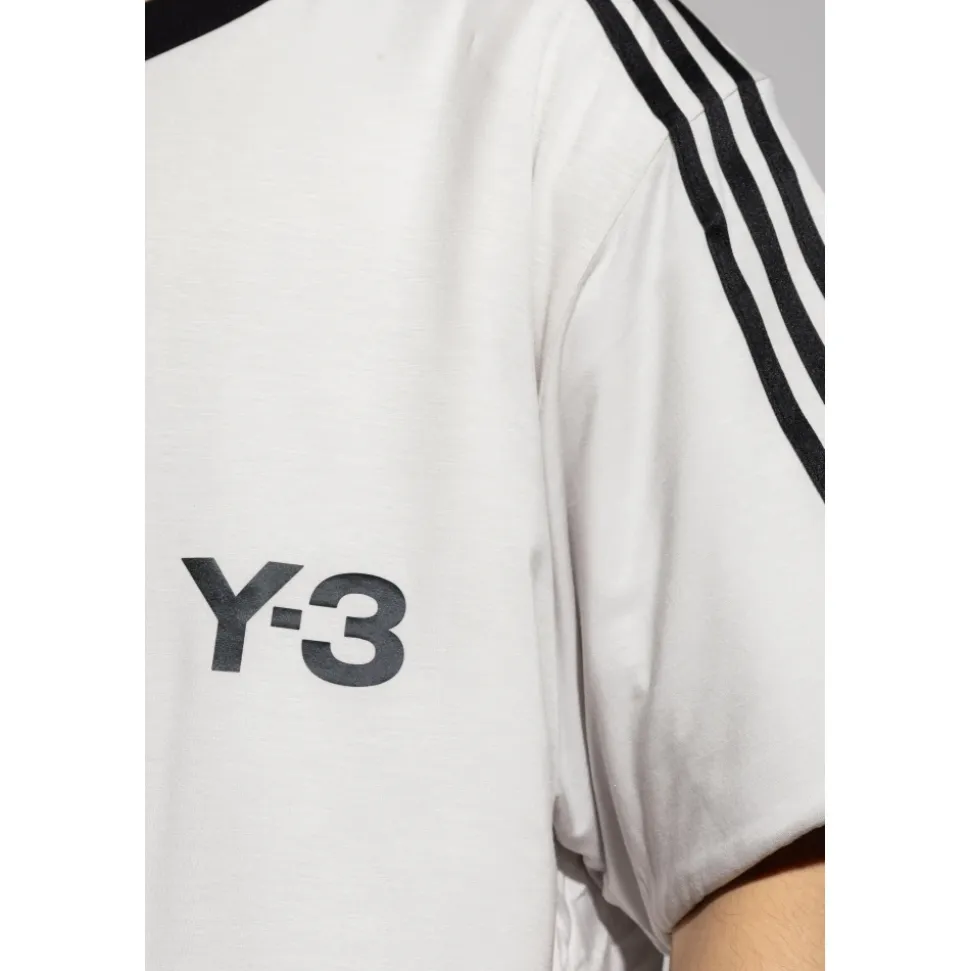 T-shirt avec rembourrage