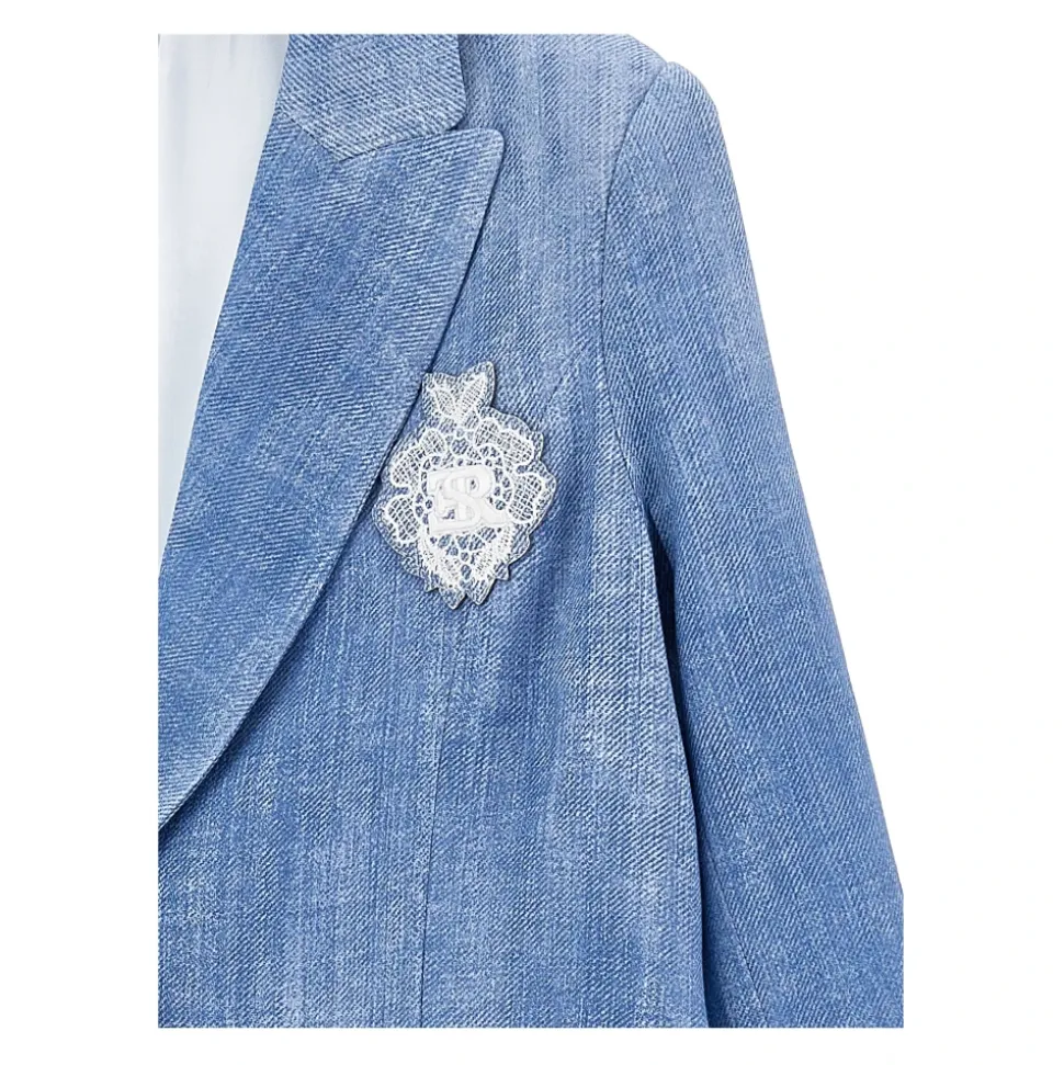 Veste à boutons décoratifs