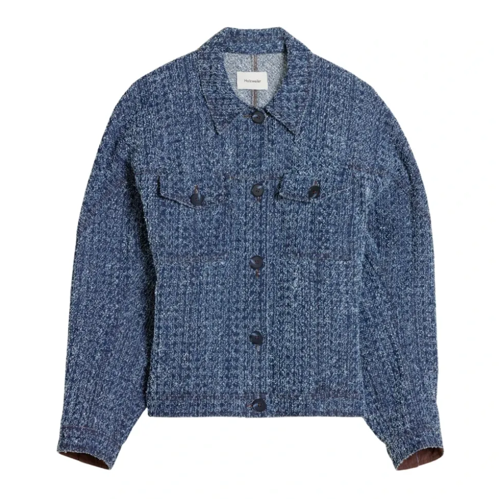 Veste en Coton Bleu avec une Touche Moderne