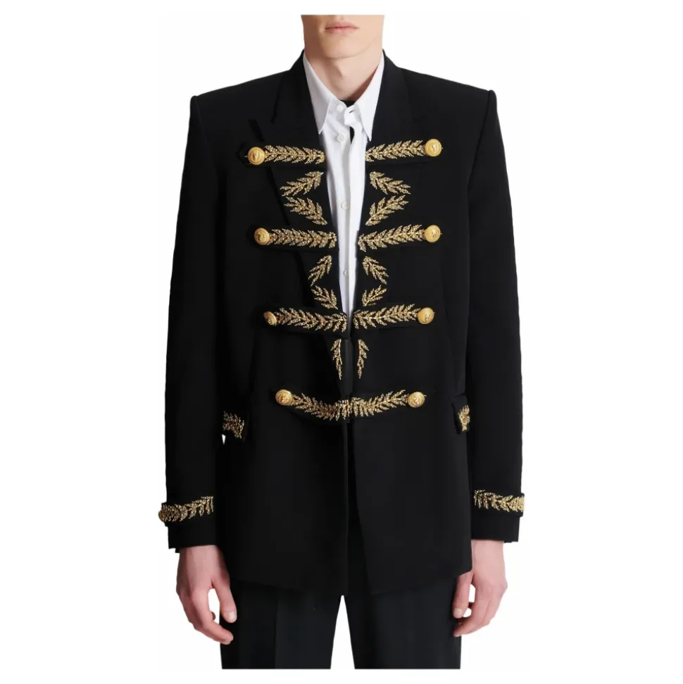 Veste en crêpe brodé
