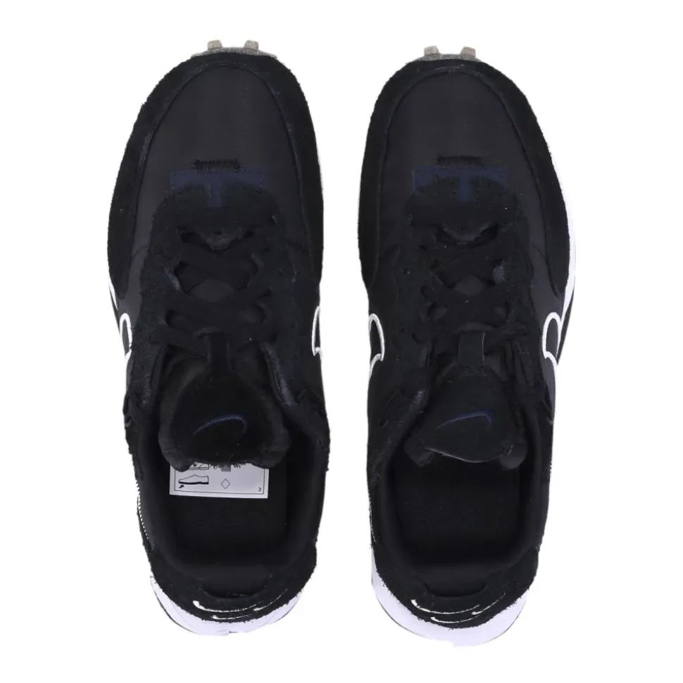 Waffle Low Sneaker