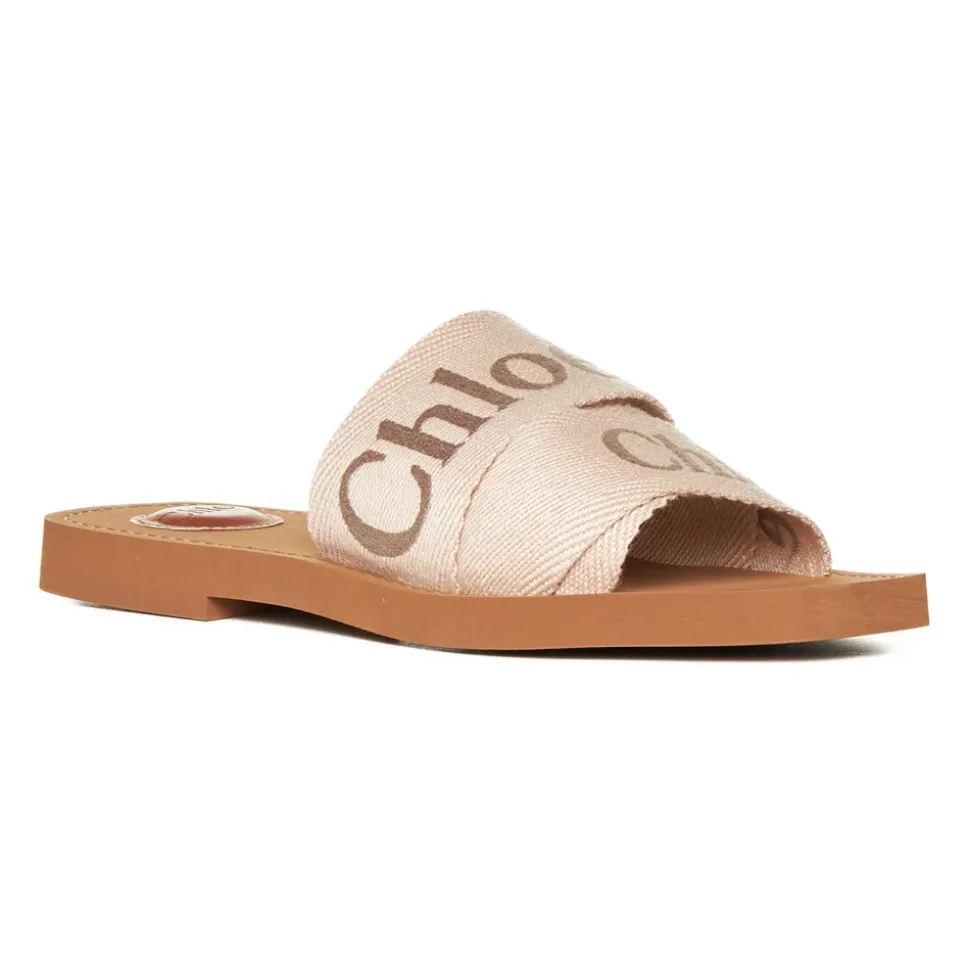 Woody Sandal